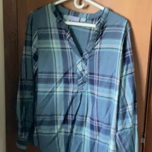 Women’s plaid shirt
